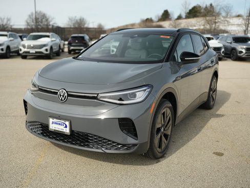 New 2026 Volkswagen ID.4 Pro S Plus AWD/4WD image 4