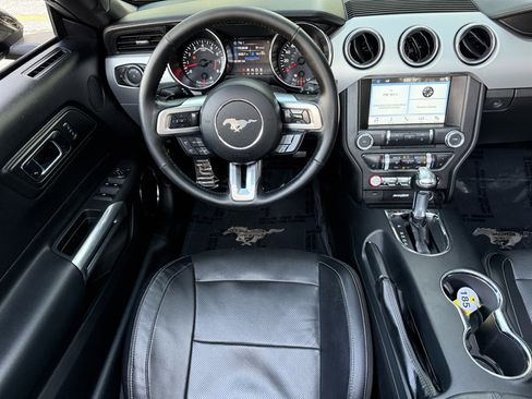 Used 2017 Ford Mustang GT Premium image 24