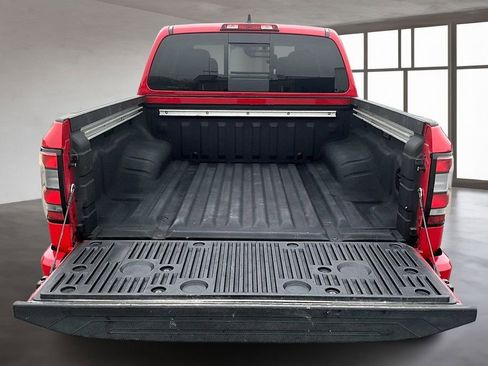 Used 2023 Nissan Frontier SV w/ SV Convenience Package image 7