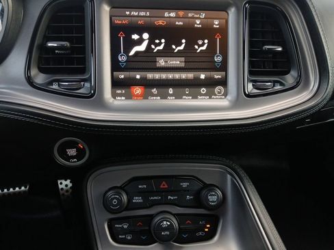 Used 2023 Dodge Challenger R/T Scat Pack RWD image 4