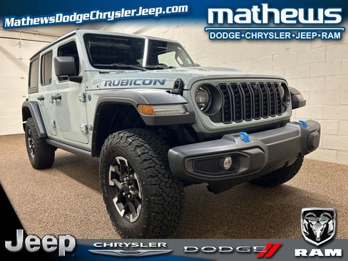 Used 2024 Jeep Wrangler Unlimited Rubicon 4xe w/ Technology Group AWD/4WD image 1