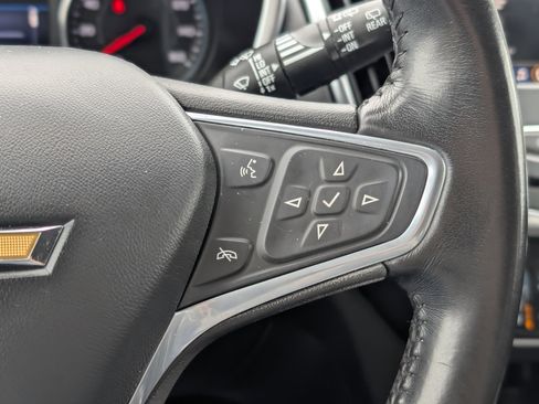 Used 2022 Chevrolet Equinox LT image 17