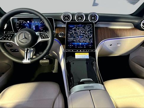 New 2026 Mercedes-Benz GLC 300 4MATIC image 7