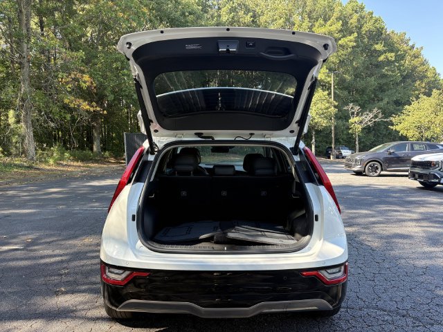 Certified 2023 Kia Niro Wave FWD image 40