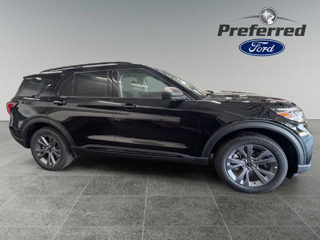 Used 2026 Ford Explorer Active w/ Active Comfort Package AWD/4WD image 8