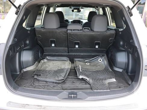 Used 2025 Subaru Forester Premium AWD/4WD image 13