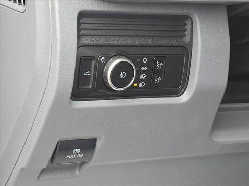 New 2025 Ford F350 XLT w/ 360-Degree Camera Package image 7