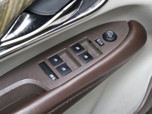 Used 2014 Cadillac ATS Performance image 9