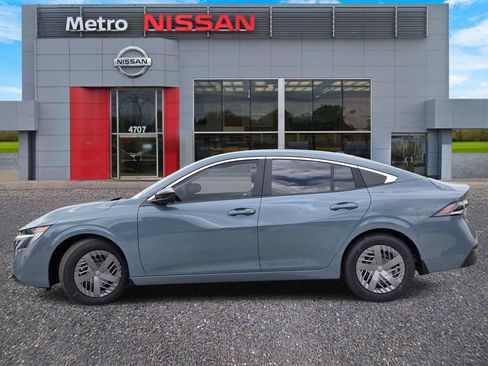 New 2026 Nissan Sentra SV FWD image 3