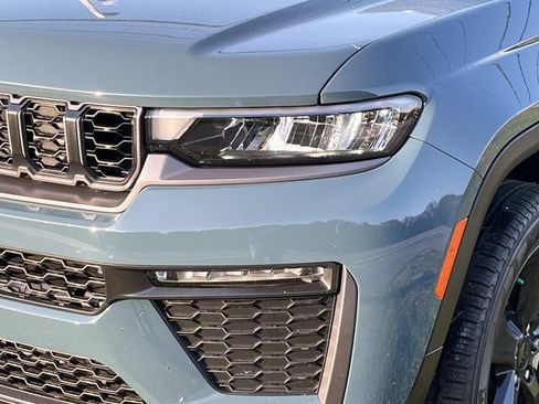 New 2026 Jeep Grand Cherokee L Limited w/ Limited Altitude Package image 10