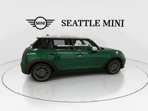 New 2026 MINI Cooper 4-Door Hardtop image 12