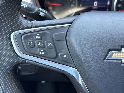 Used 2023 Chevrolet Equinox LT image 19