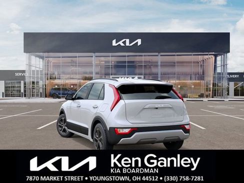 New 2026 Kia Niro LX image 4