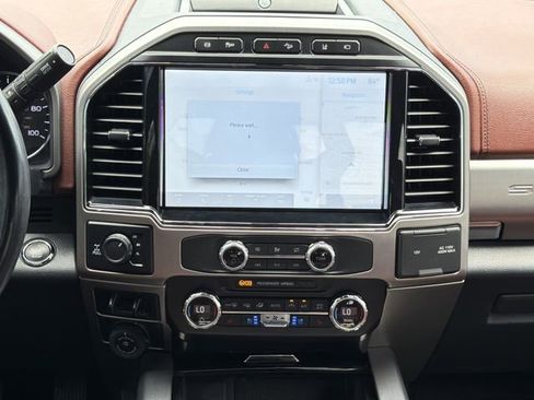 Used 2022 Ford F350 Platinum AWD/4WD image 19