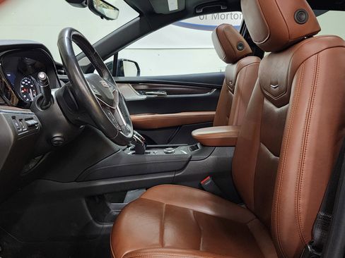 Used 2022 Cadillac XT5 Premium Luxury w/ Technology Package image 14