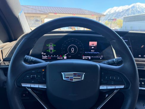 Certified 2023 Cadillac Escalade ESV Sport w/ Touring Package image 15