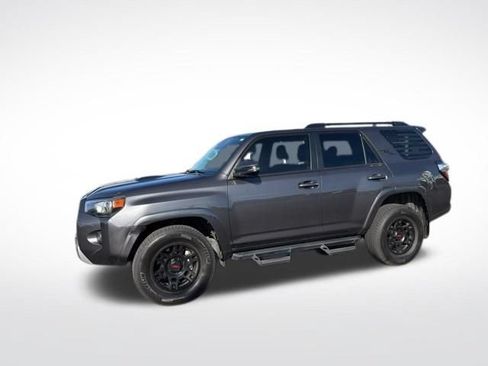 Used 2023 Toyota 4Runner TRD Off-Road Premium w/ Moonroof Package AWD/4WD image 11