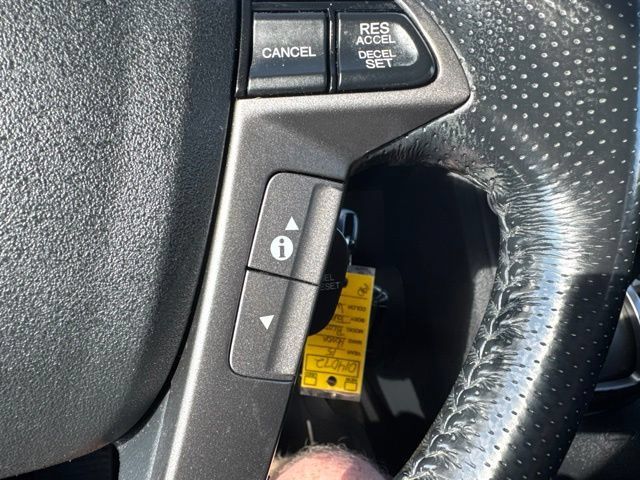 Used 2015 Honda Pilot Touring image 27