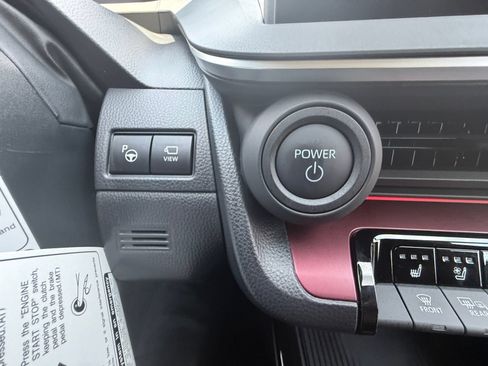 New 2027 Toyota Prius Plug-In Hybrid FWD image 20