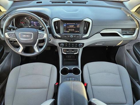 Used 2023 GMC Terrain SLE FWD image 17