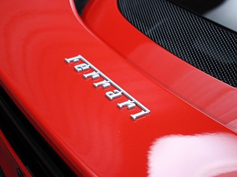 Used 2025 Ferrari 296 GTS image 27