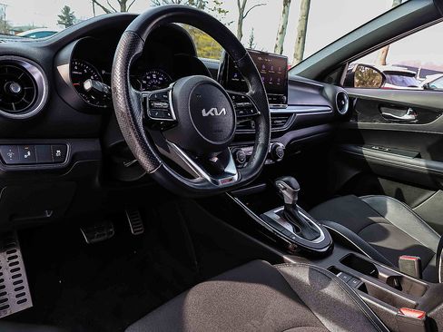 Certified 2023 Kia Forte GT-Line w/ GT-Line Technology Package image 7