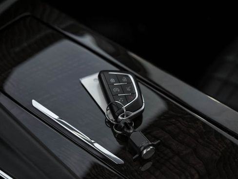 Used 2021 Cadillac Escalade Sport Platinum w/ LPO, Floor Liner Package image 79