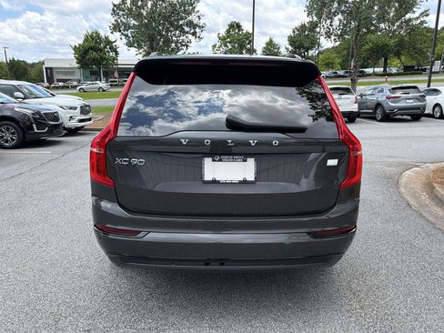 Used 2023 Volvo XC90 T8 Ultimate AWD/4WD image 10