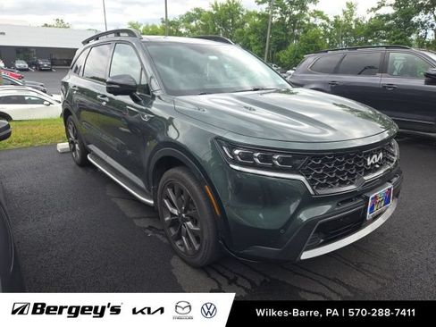 Used 2022 Kia Sorento SX Prestige AWD/4WD image 2