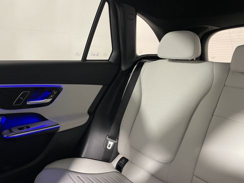 New 2026 Mercedes-Benz GLC 300 image 13