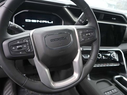 New 2026 GMC Sierra 2500 Denali w/ Denali Reserve Package image 11