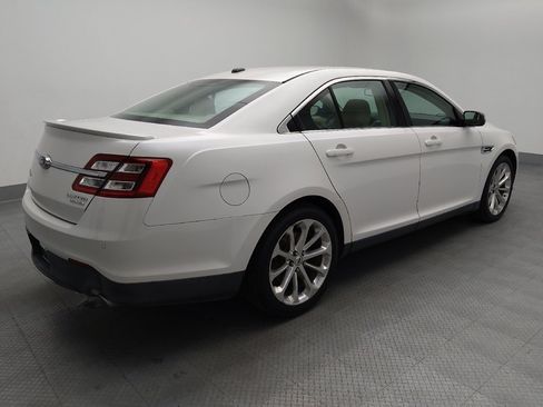 Used 2014 Ford Taurus Limited w/ Equipment Group 301A FWD image 11