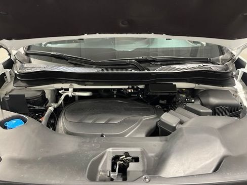 Used 2025 Honda Passport Black Edition image 9