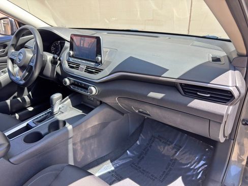 Used 2020 Nissan Altima 2.5 S image 13