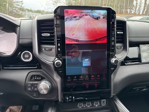 New 2026 RAM 1500 Laramie AWD/4WD image 14