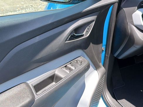 New 2027 Chevrolet Bolt LT w/ Comfort Package FWD image 11