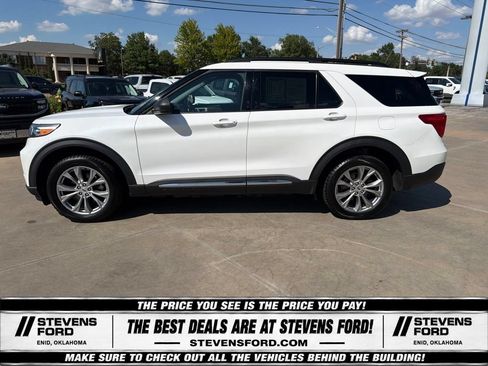 Used 2023 Ford Explorer XLT w/ Equipment Group 202A AWD/4WD image 11