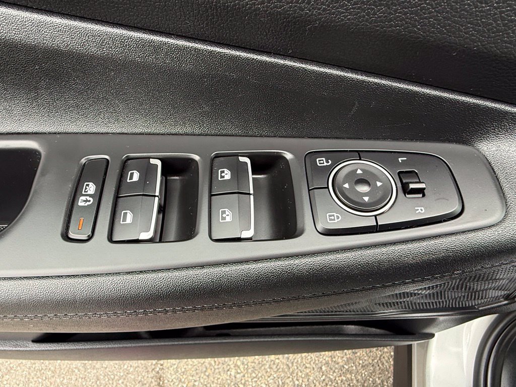 Certified 2023 Hyundai Santa Fe SEL Convenience AWD/4WD image 17