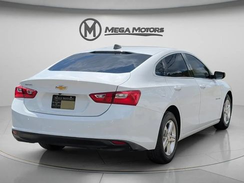 Used 2021 Chevrolet Malibu LS FWD image 7