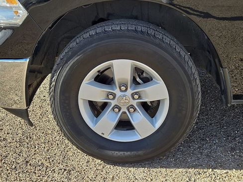 Used 2024 RAM 1500 Classic SLT image 10