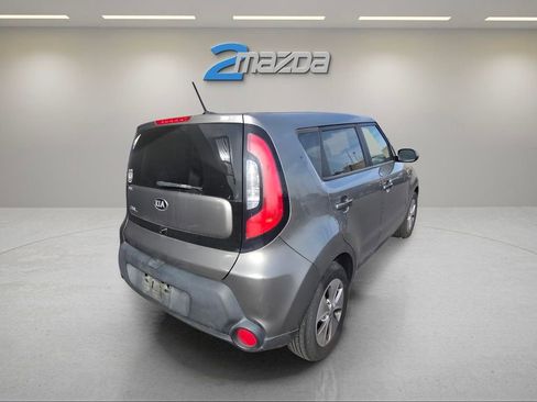Used 2016 Kia Soul w/ Convenience Package image 4