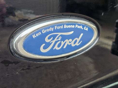 Used 2001 Ford Excursion Limited image 18