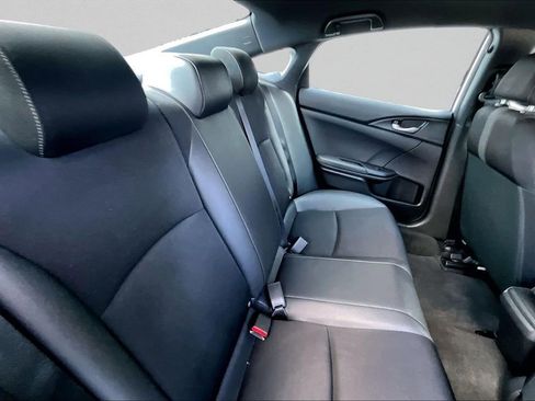 Used 2021 Honda Civic Sport image 24