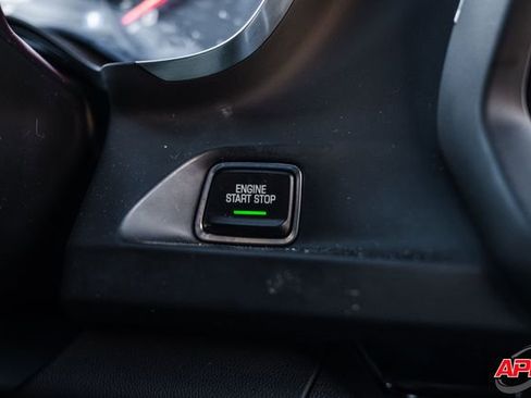 Used 2020 Chevrolet Camaro SS image 16