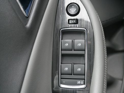 Used 2019 Chevrolet Impala LS image 25