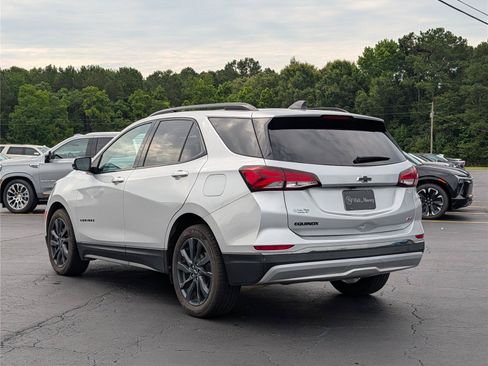 Used 2022 Chevrolet Equinox RS w/ RS Leather Package FWD image 3