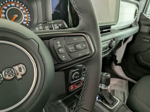 New 2026 Jeep Wrangler Sport AWD/4WD image 19