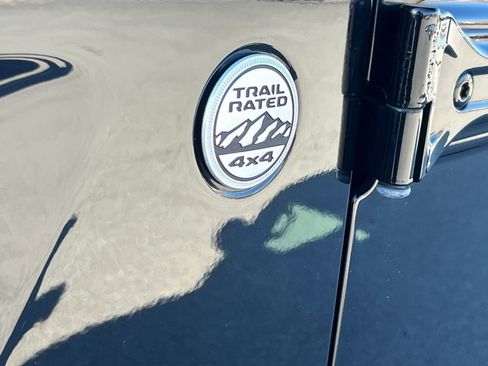 Used 2019 Jeep Wrangler Unlimited Sport image 16