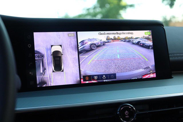 Certified 2025 Nissan Murano SL AWD/4WD image 15