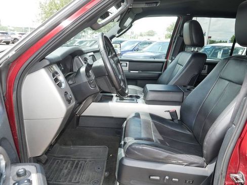 Used 2015 Ford Expedition EL XLT w/ Equipment Group 202A AWD/4WD image 13